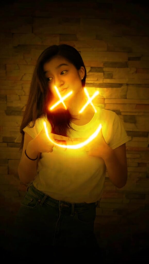 Neon Effect Template CapCut  Black & White CapCut Template